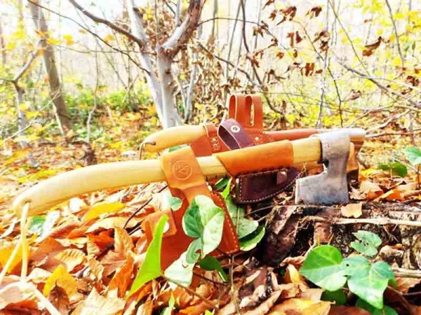 Balta-kamp-baltasi-nacak-hoby-kilifli_3.jpg Dövme Çelik Ergonomik Saplı Kemik Kesme ve Kamp Baltası (Kılıflı) - Detay Görsel 4