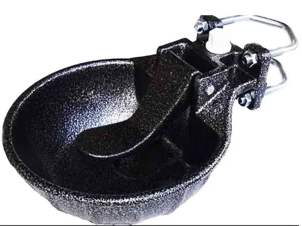 Dilli-Otomatik-Hayvan-Yalagi-6-kg-Pik-Dokum-Suluk-Besi-ve-sut-sigirlari-icin-ideal-Yuksek-kaliteli-pik-dokum-hayvan-sulugu-1.jpg Pik Döküm Dilli Otomatik Hayvan Suluk Yalağı (6 kg) - Detay Görsel 2