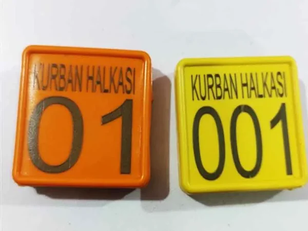markalama-isaretleme-boyun2.jpg Ayarlanabilir Plastik Büyükbaş Boyun Numaratörü - Detay Görsel 4