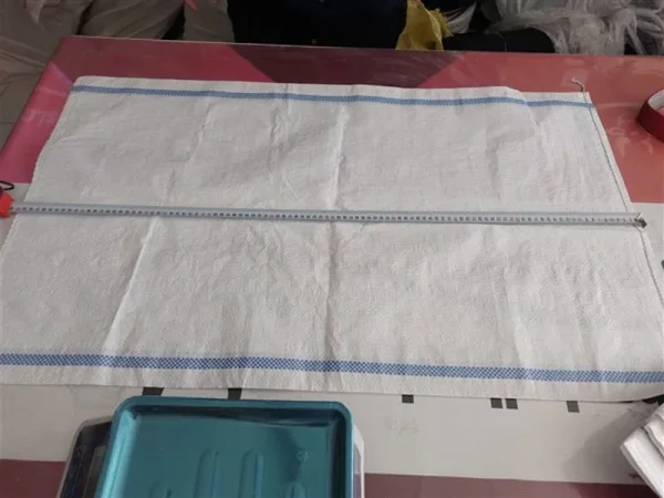 naylon-pp-cuval-findik-cuvali-9.jpg PP Sıcak Kesim Dokuma Çuval (40 gr/m²) - Detay Görsel 2